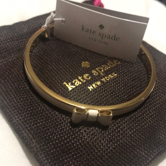 Kate Spade Take a Bow White Gold Bangle/Bracelet - Picture 2 of 6